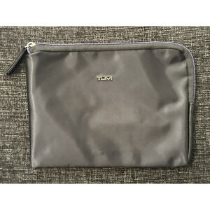 Tumi For Delta Cosmetic Toiletries Travel Zip Pouch Bag Black Purple Lining